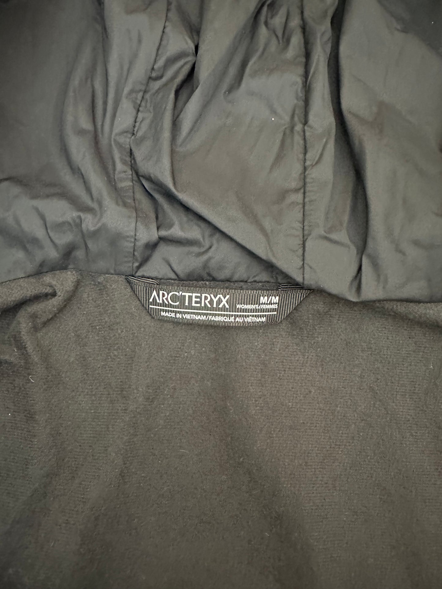 Arc’teryx Solano Coat Velvet Sand Red Women’s M Medium Gore-Tex Infinium