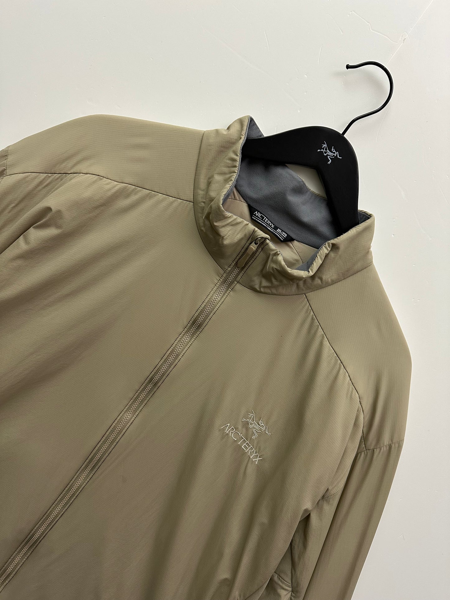 Arc’teryx Atom Jacket Smoke Bluff Men’s 3XL / XXXL
