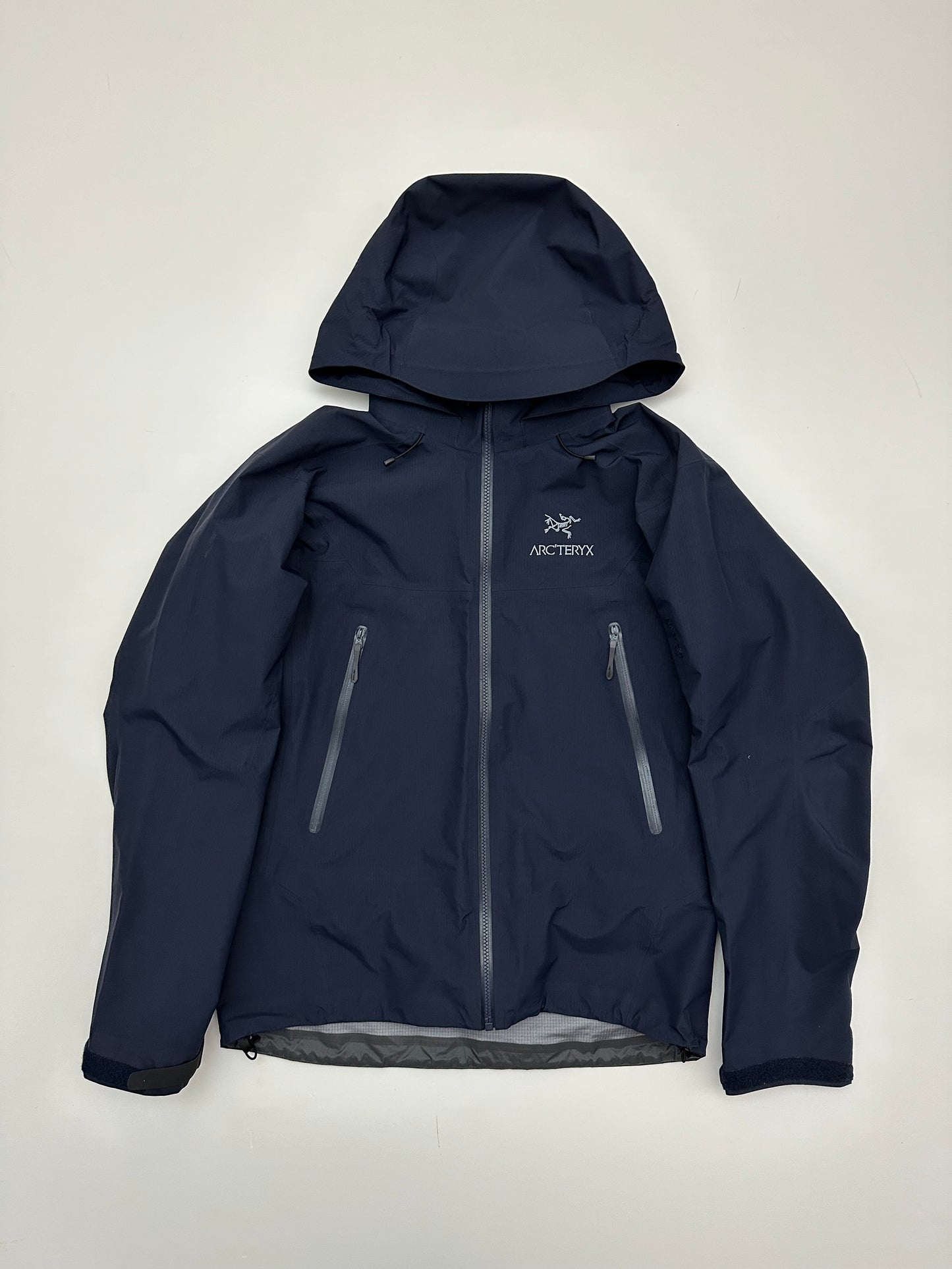 Arc’teryx Beta AR Jacket TUI Blue Men’s S Small Gore-Tex Pro