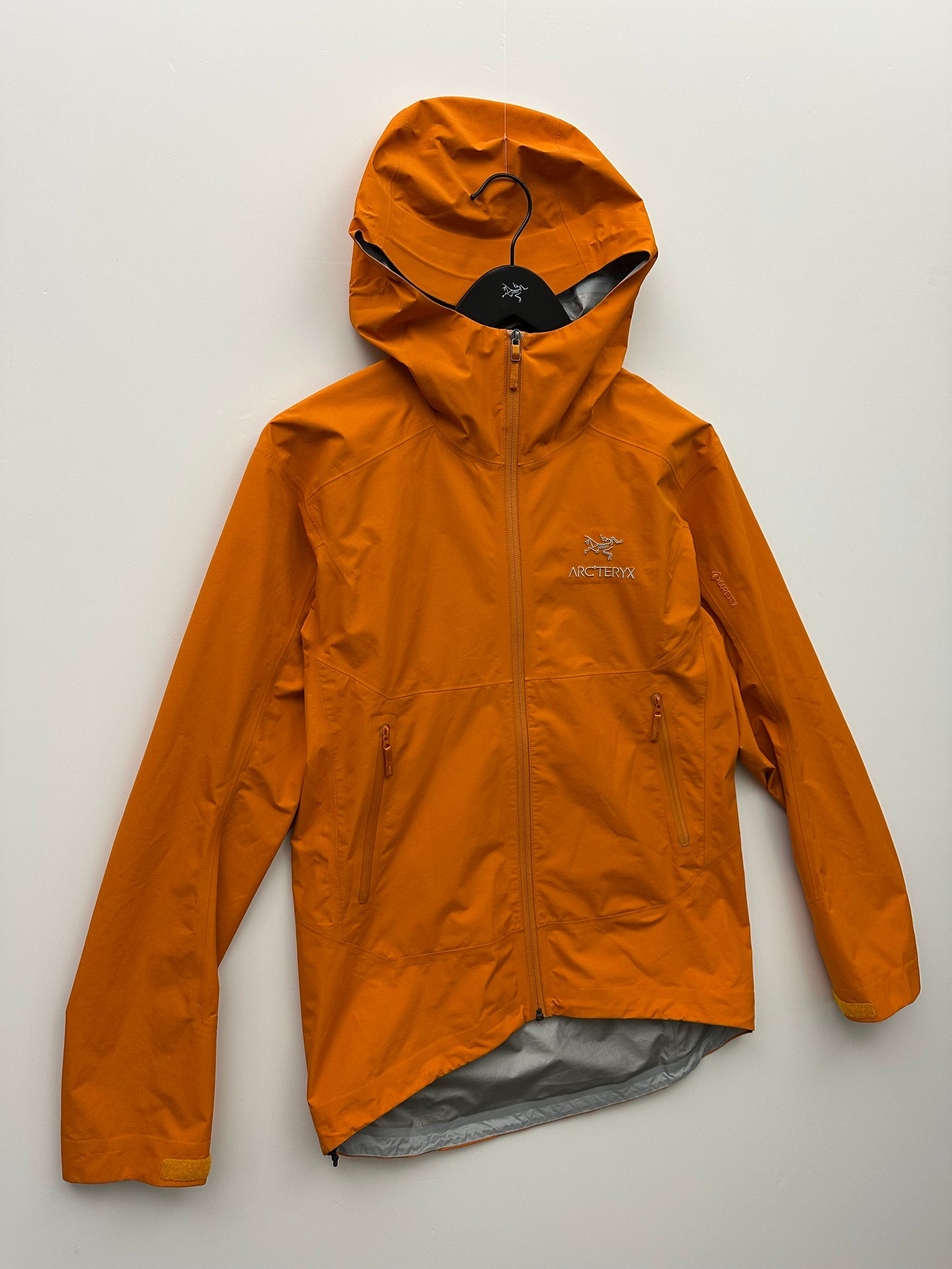 Arc’teryx Zeta SL Jacket Orange Men’s S Small Gore-Tex
