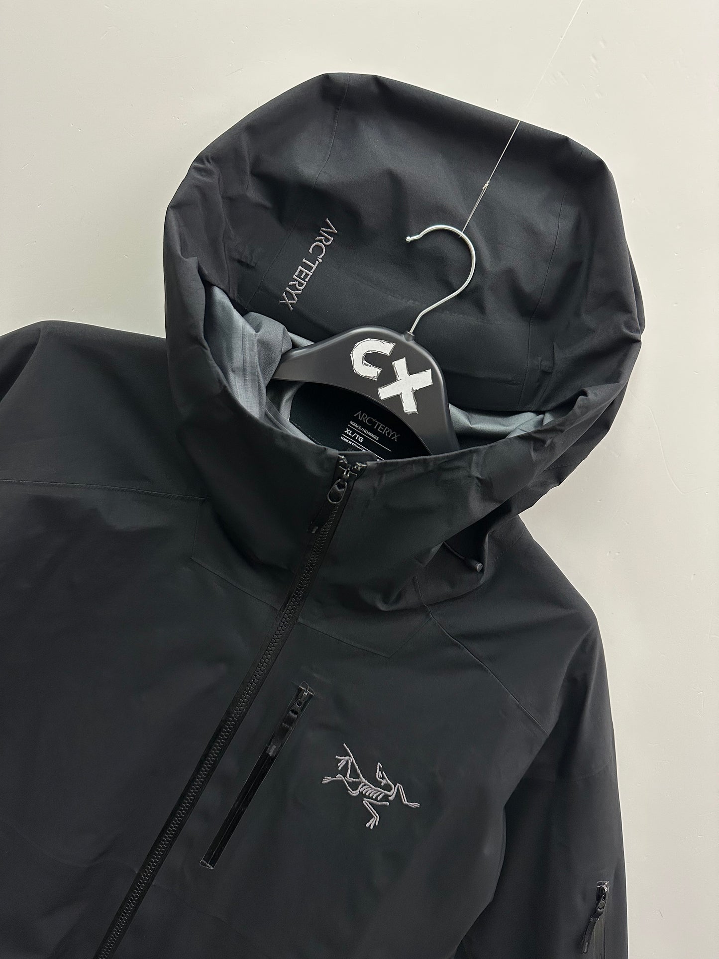 Arc’teryx Sabre SV Jacket Black XL Extra Large Gore-Tex RECCO