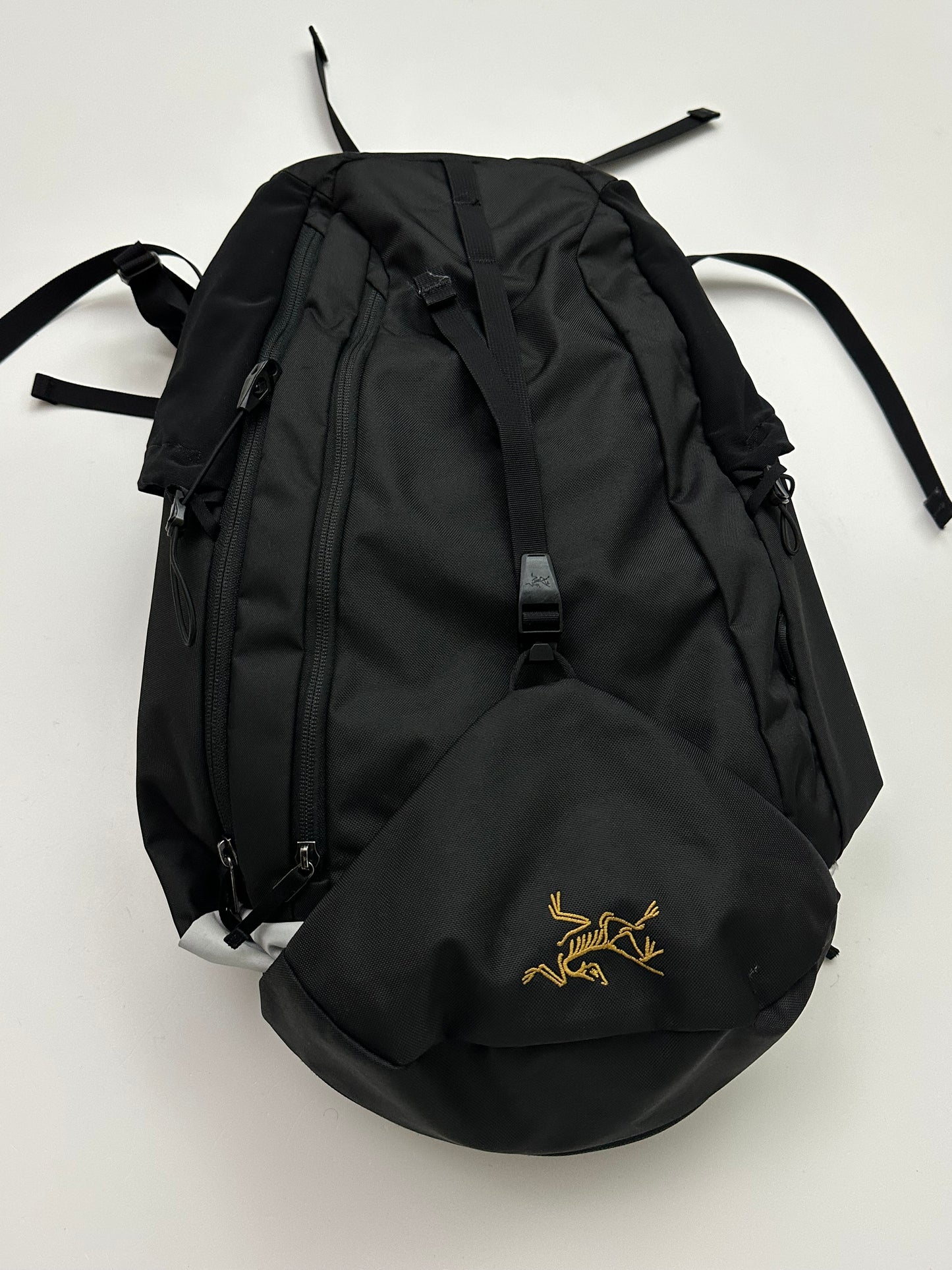 Arc’teryx Mantis 20 Backpack 24K Black