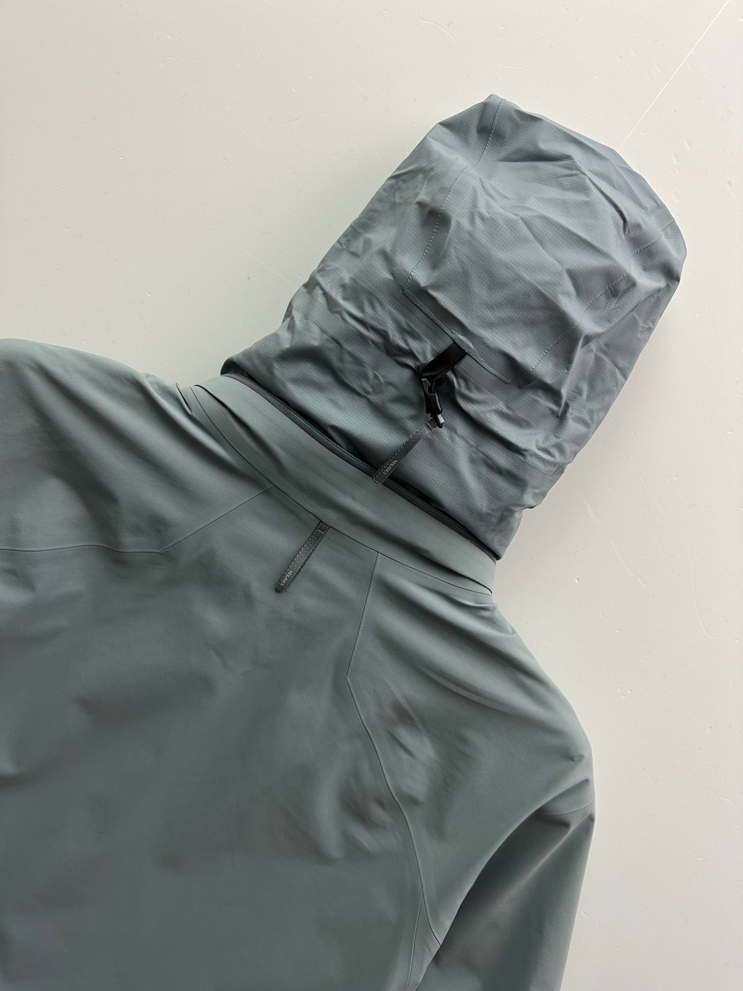 Arc’teryx Veilance Field Jacket Men’s M Medium Gore-Tex