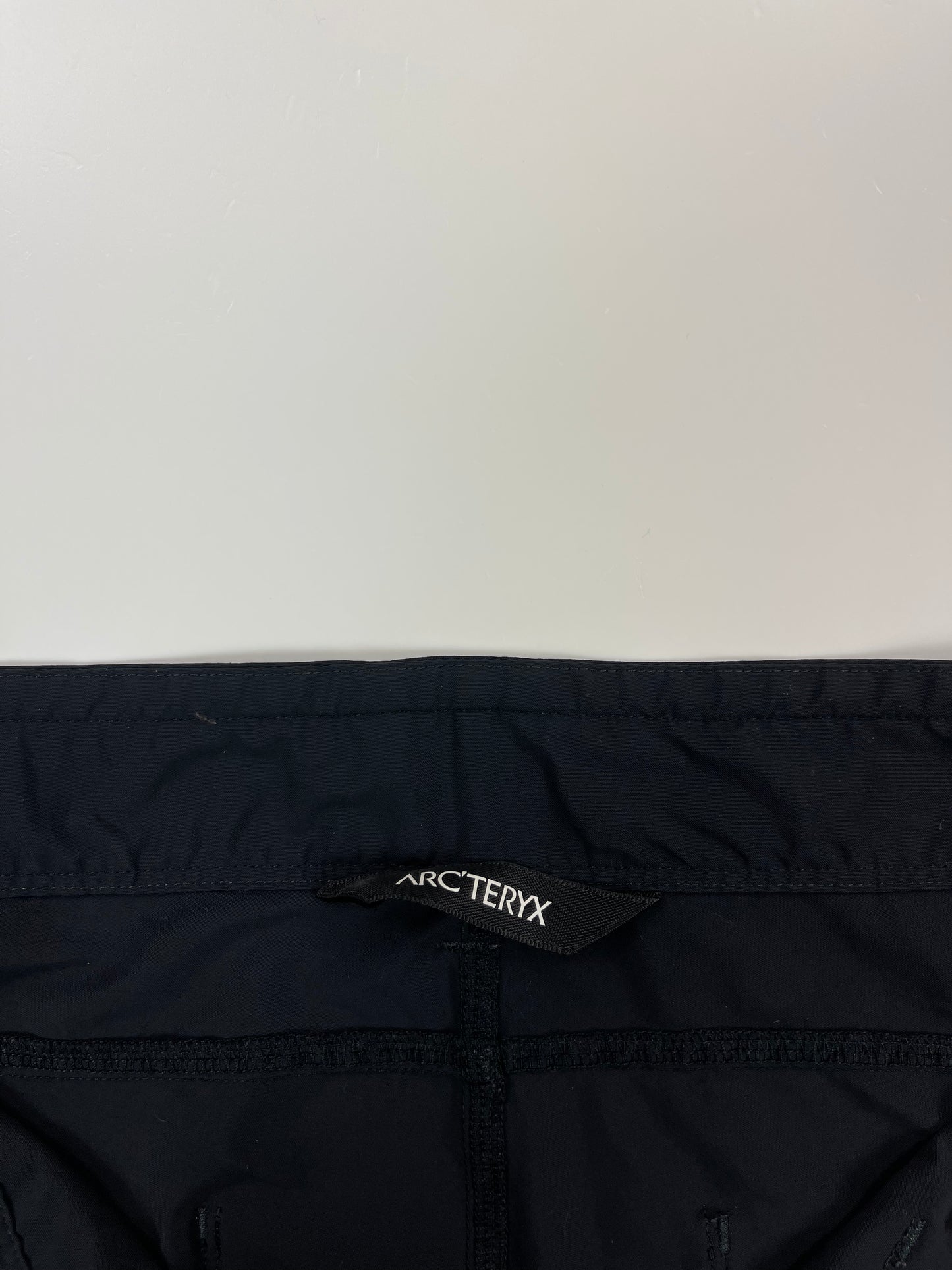 Arc'teryx Men’s Creston Shorts - L Large 36 Black