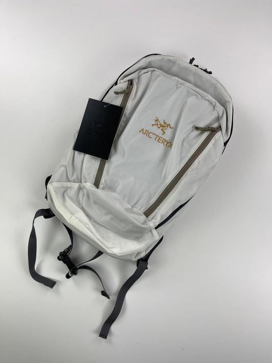 Arc’teryx X Beams Mantis 26 Backpack