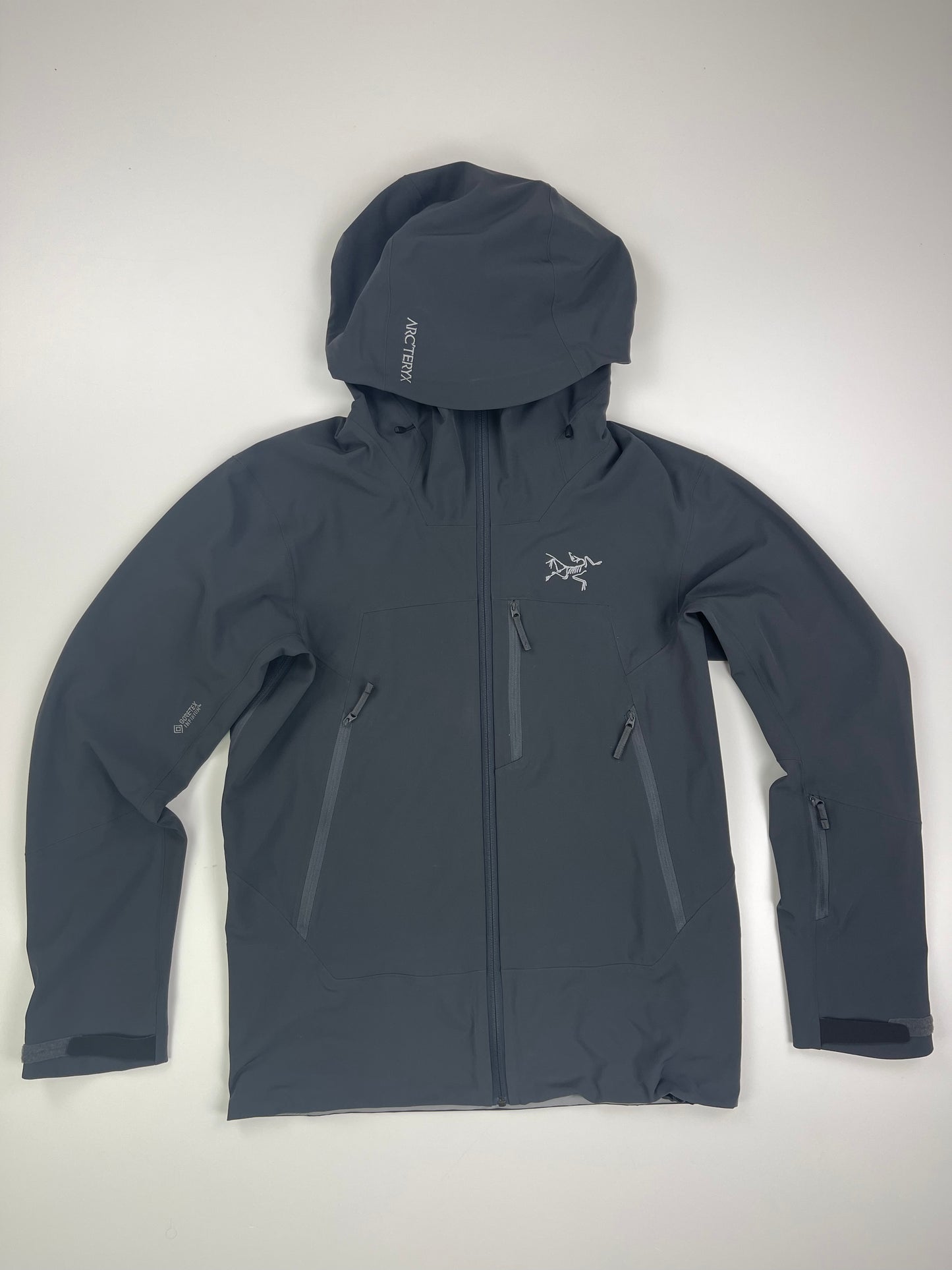 Gore tex infinium arcteryx hotsell